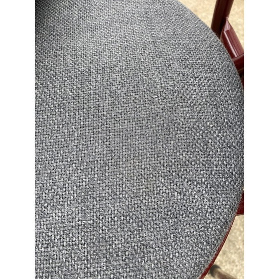 Image 1 of Chaise de restaurant bistro vintage en métal bordeaux et tissu gris, 1990