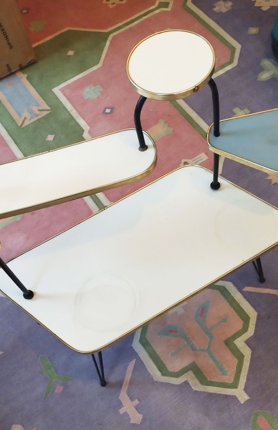 Image 1 of Grande table à plantes des années 50/70 Table à fleurs colorée pastel