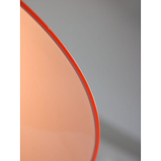 Image 1 of Lampe suspendue vintage en plexiglas orange et laiton, Italie 1960