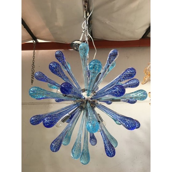 Image 1 of Lustre Spoutnik en verre de Murano avec gouttes d'air bleues et cadre métallique Kromo