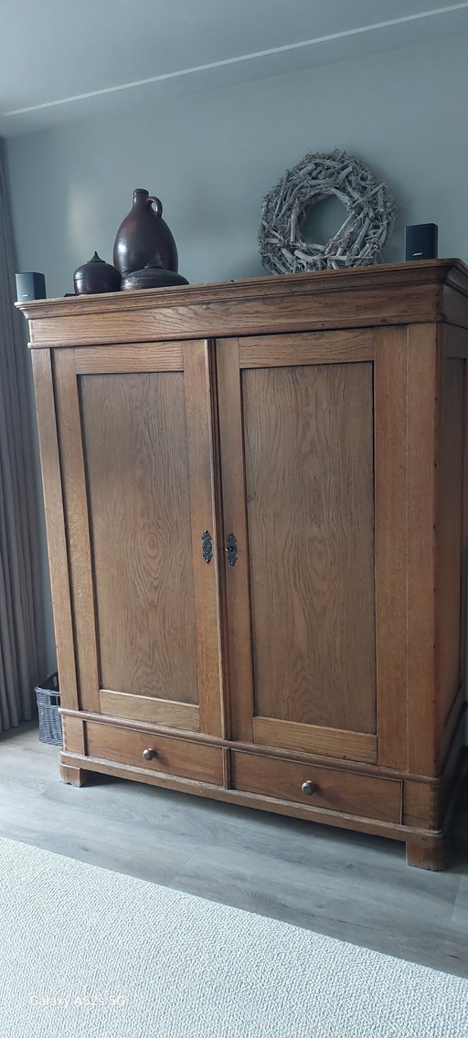 Armoire authentique