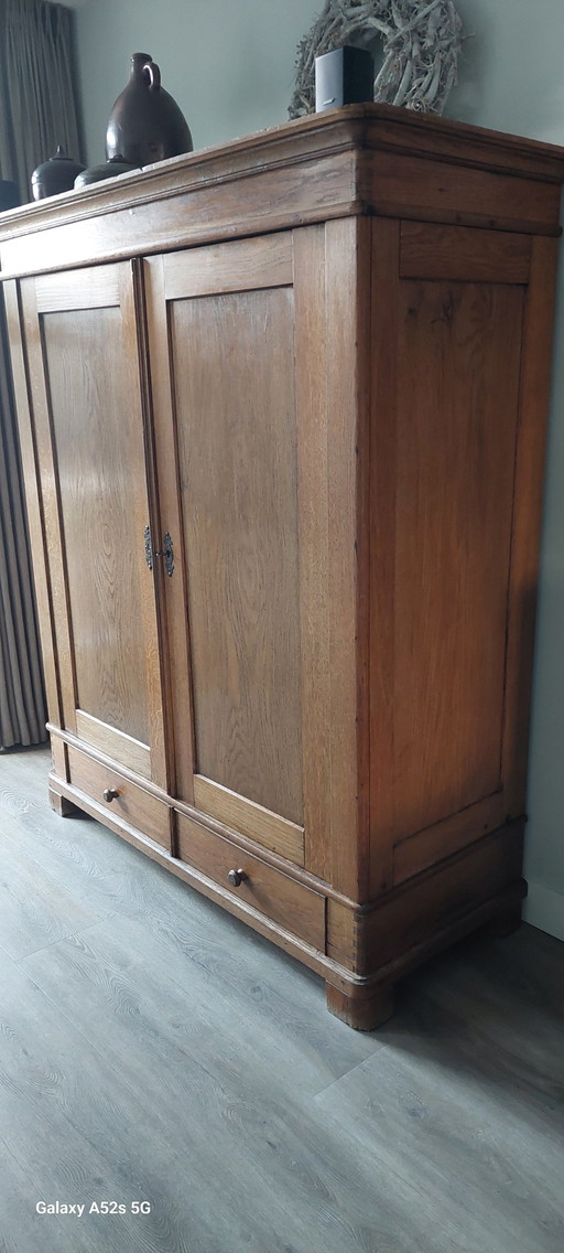 Armoire authentique