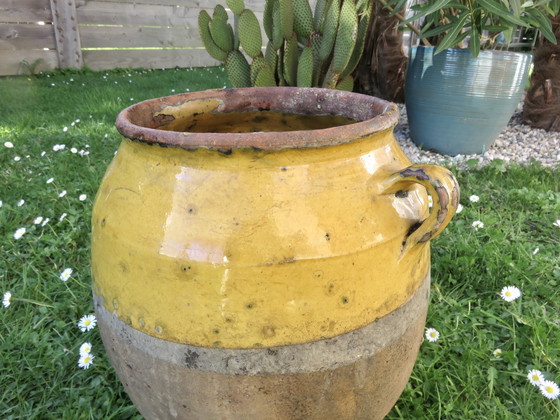 Image 1 of Ancien Pot À Confit En Terre Cuite Vernissée Jaune