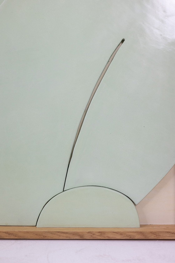 Image 1 of Panneau Sculpté En Laque De Couleur Céladon. Contemporain.