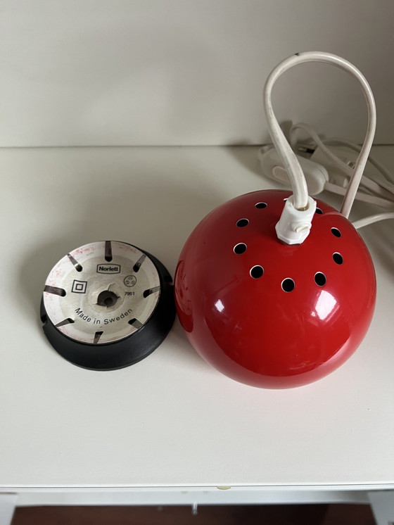 Image 1 of Lampe à boule magnétique Norlett Suède