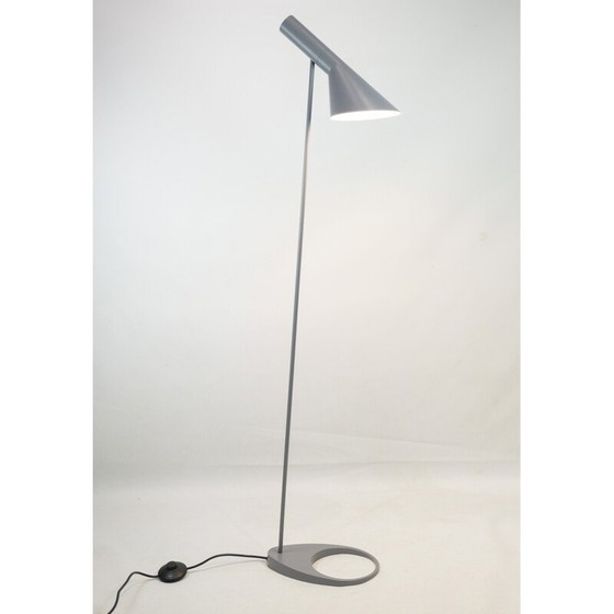 Image 1 of Lampadaire vintage "Louis Poulsen" en acier étiré par Arne Jacobsen, 1957
