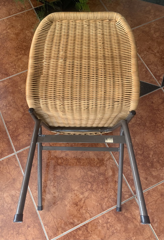 Image 1 of Chaise de salle à manger design en rotin