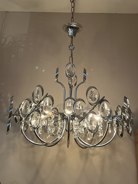 Image 1 of Lustre de l'âge de l'espace des années 60, cadre chromé, cristal en parfait état
