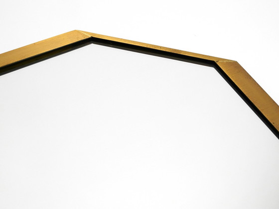 Image 1 of Grand miroir mural octogonal en laiton, inhabituel, italien, Mid Century Modern, avec une belle patine légère