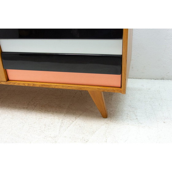 Image 1 of Buffet vintage en hêtre U-460 de Jiří Jiroutek pour Interiér Praha, 1960