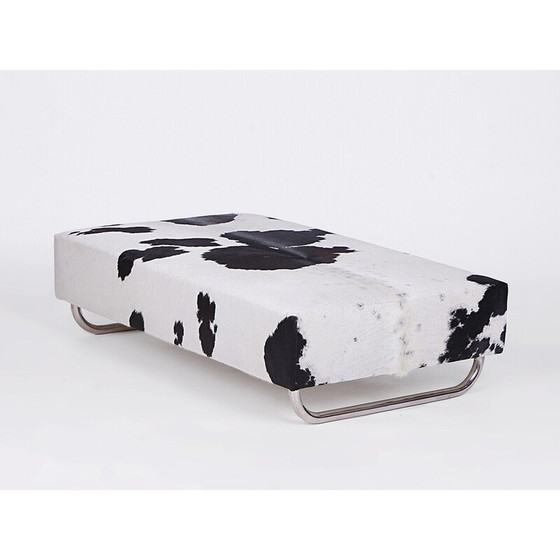 Image 1 of Banc vintage en acier tubulaire et peau de vache, République tchèque, années 1940