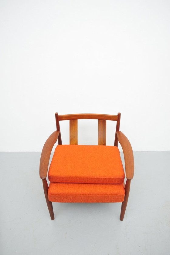 Image 1 of Grete Jalk Lounge Chair En teck