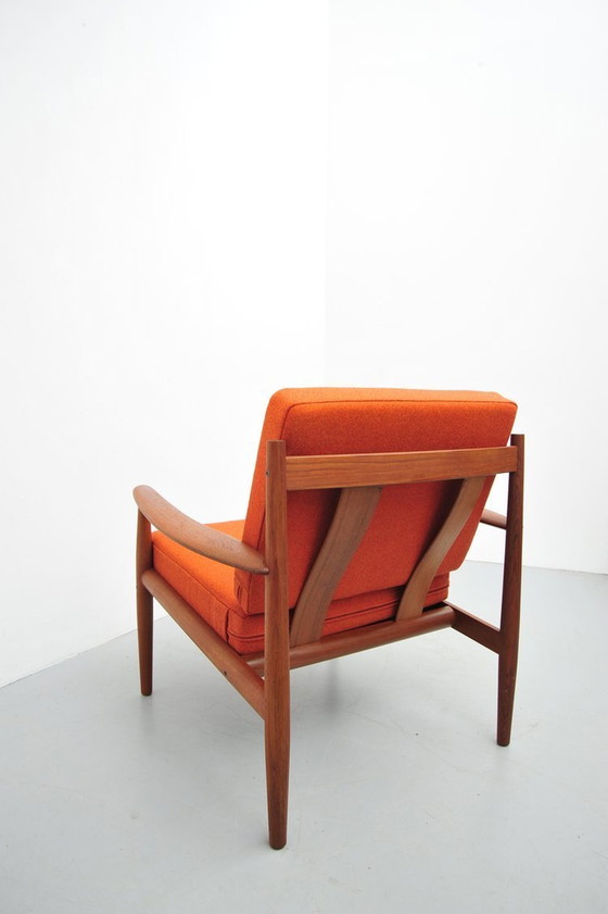 Image 1 of Grete Jalk Lounge Chair En teck