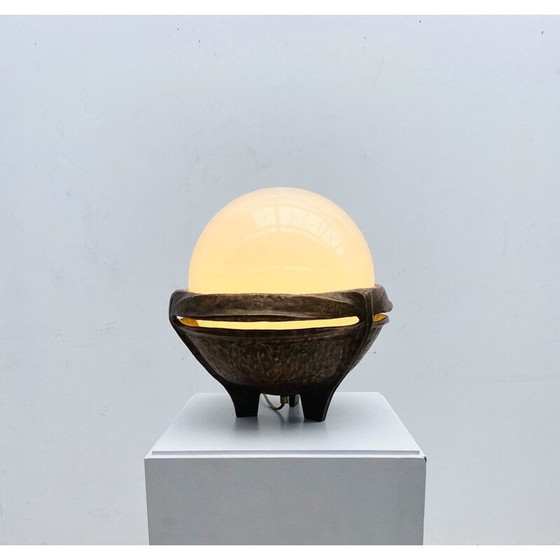 Image 1 of Lampe en bronze et opaline du milieu du siècle, Italie 1970