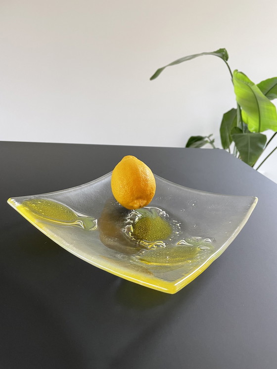 Image 1 of Coupe carrée en verre avec décoration au citron - Glass Art