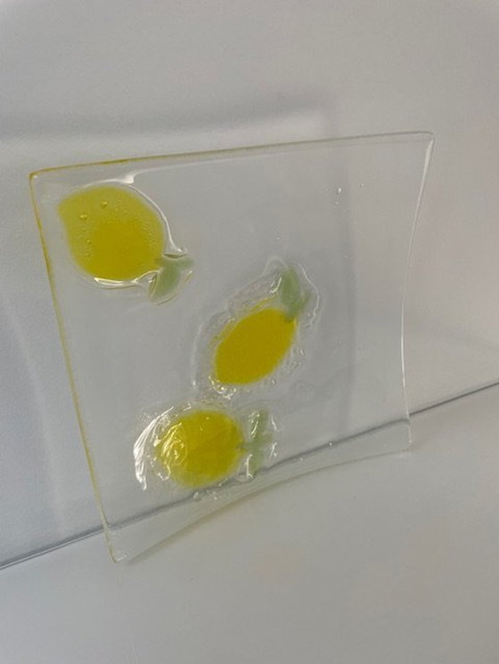 Image 1 of Coupe carrée en verre avec décoration au citron - Glass Art