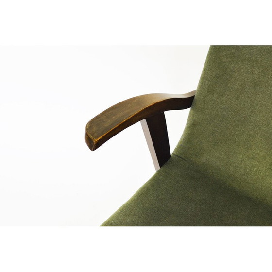 Image 1 of Fauteuil vintage en velours vert par Mieczysław Puchała, années 1950