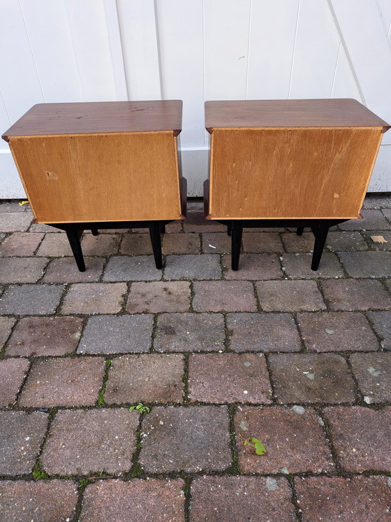 Image 1 of 2x Tables de nuit vintage