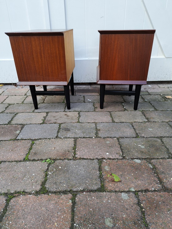 Image 1 of 2x Tables de nuit vintage