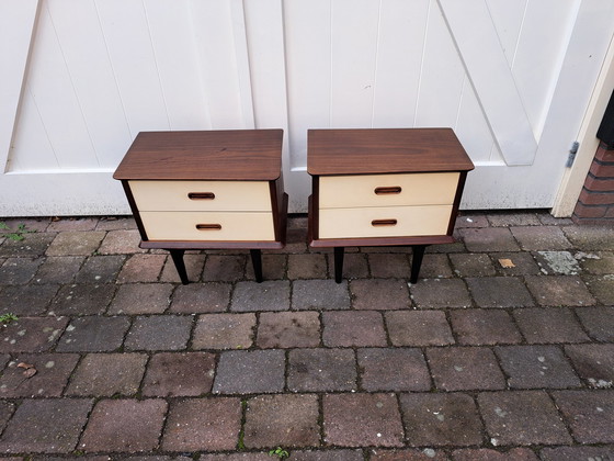 Image 1 of 2x Tables de nuit vintage