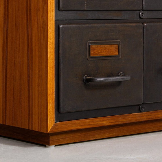 Image 1 of Meuble industriel vintage avec armoire en teck