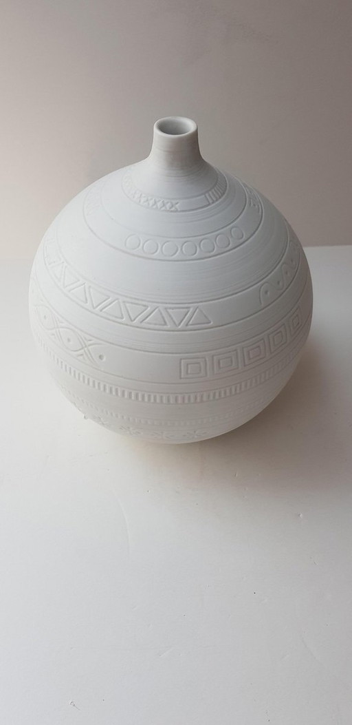 Vase boule en porcelaine bisque par Hans Achtziger pour Hutschenreuther