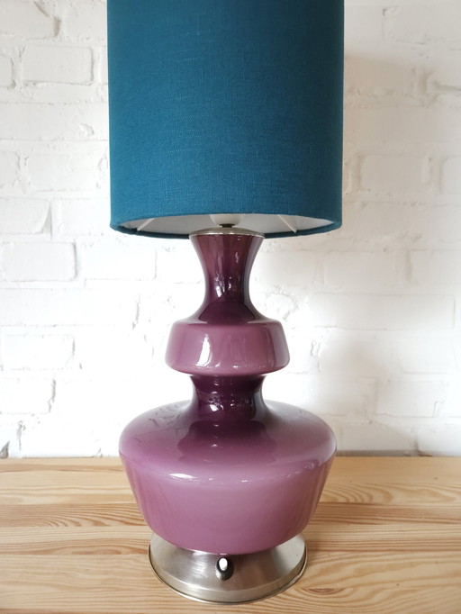 Lampe de table Rupel en verre moulé violet avec abat-jour bleu pétrole fait à la main