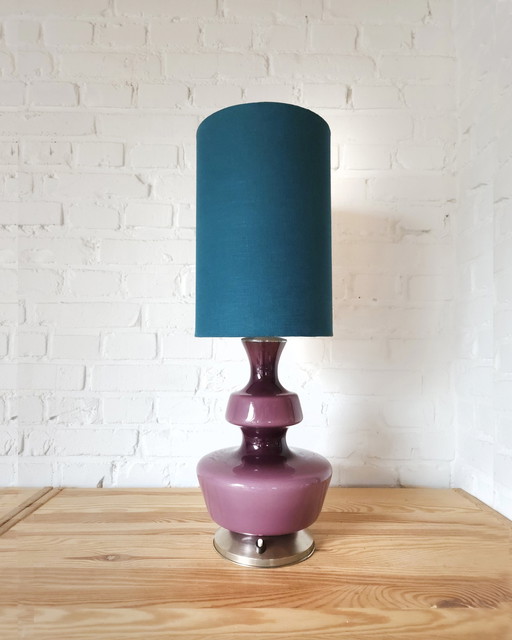 Lampe de table Rupel en verre moulé violet avec abat-jour bleu pétrole fait à la main