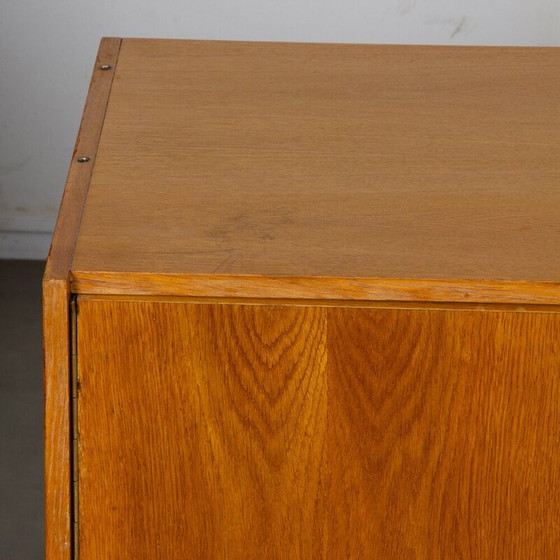 Image 1 of Commode vintage modèle U-458 en chêne par Jiri Jiroutek pour Interier Praha, Tchécoslovaquie 1960