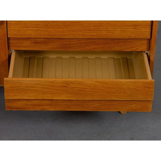 Image 1 of Commode vintage modèle U-458 en chêne par Jiri Jiroutek pour Interier Praha, Tchécoslovaquie 1960