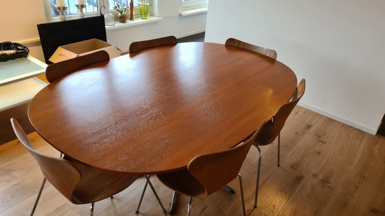 Image 1 of Fritz Hansen Table de salle à manger ovale - Bois