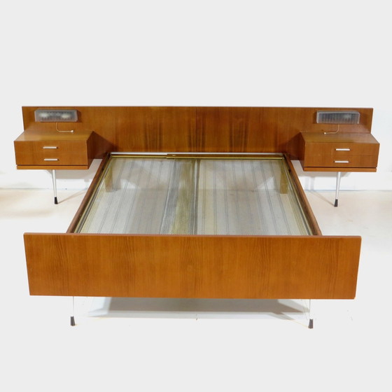 Image 1 of Ensemble de chambre à coucher à deux lits Mid Century, 1960s