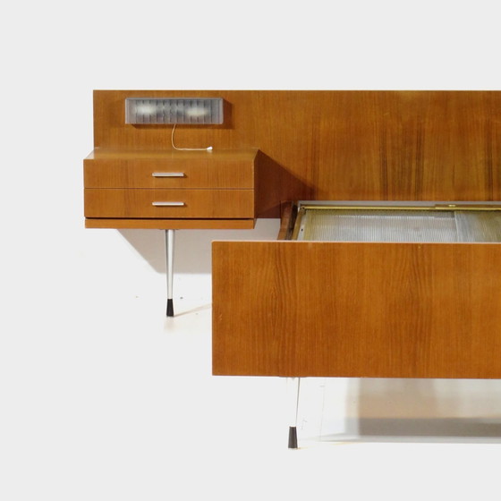 Image 1 of Ensemble de chambre à coucher à deux lits Mid Century, 1960s