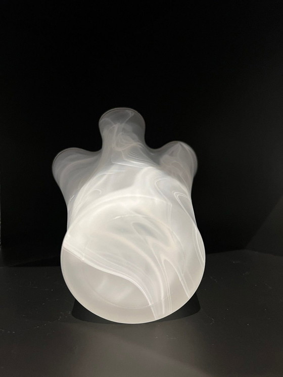 Image 1 of Vase tulipe "Milk" au design danois - Aida Denmark