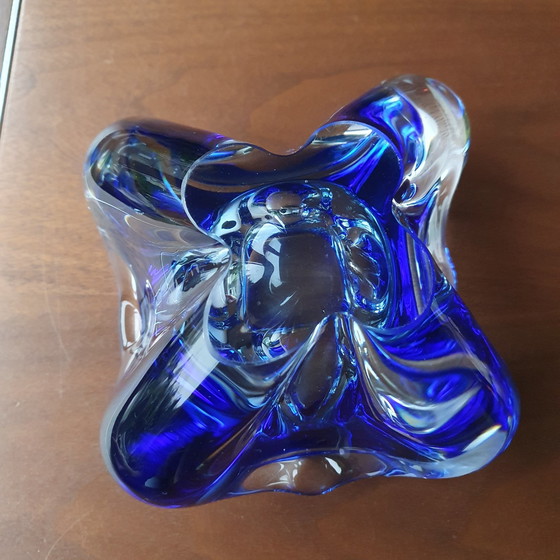 Image 1 of Cendrier bleu cobalt en verre de Murano 1960