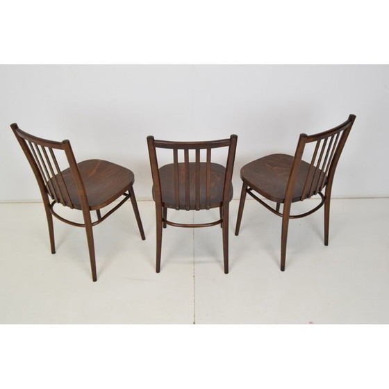 Image 1 of Ensemble de 3 chaises en bois du milieu du siècle par Ton, Tchécoslovaquie années 1960