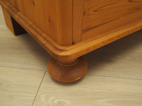 Image 1 of Commode en pin, Design danois, 00S, Production : Danemark