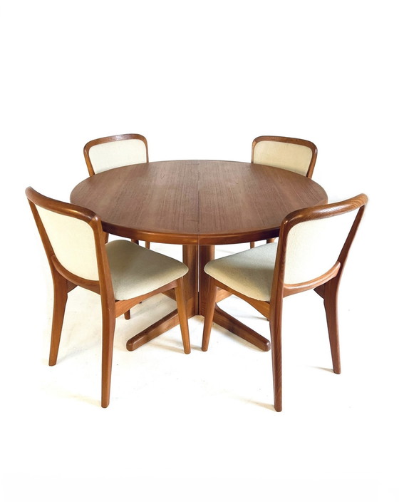Image 1 of Table à manger danoise extensible '60
