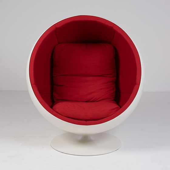 Image 1 of Asko Armchair - Ball Chair - Aluminium, fibre de verre, textile