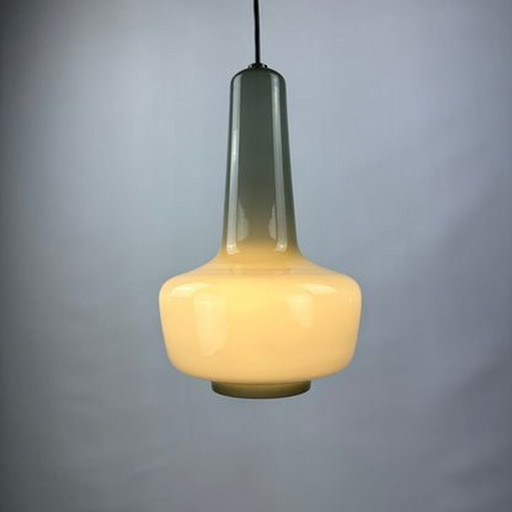 Lampe pendante en verre opalin gris Kreta For Holmegaard By Jacob Bang