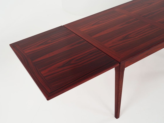 Image 1 of Table en bois de rose, design danois, années 1970, fabricant : Skovby