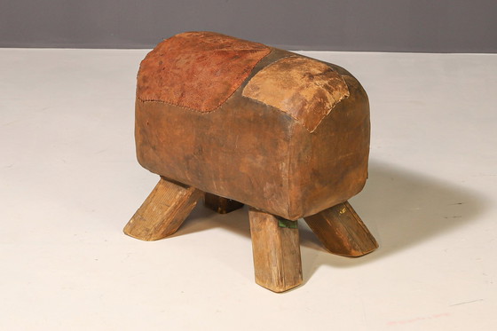Image 1 of Tabouret de gymnastique vintage en cuir | années 1930, Tchécoslovaquie