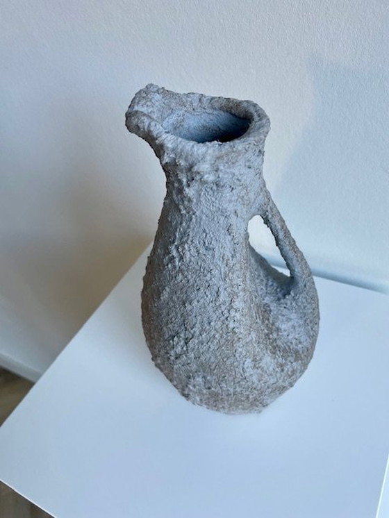 Image 1 of Jarre/Vase Rustique Gris Avec Surface Rugueuse - Céramique Et Verre