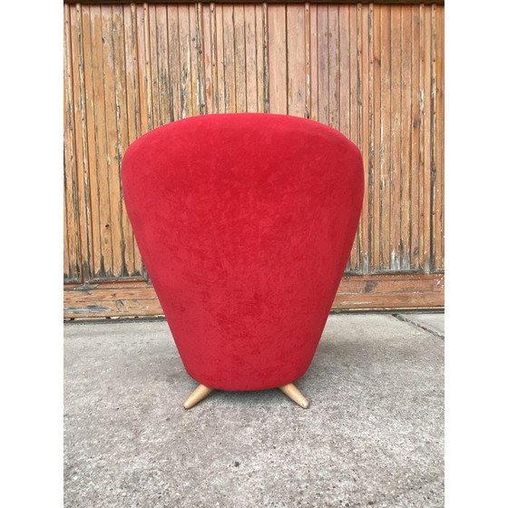 Image 1 of Fauteuil rouge du Mid Century avec pieds spéciaux