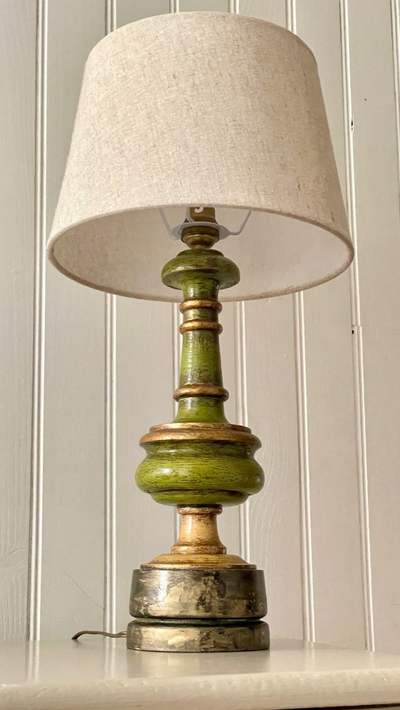 Image 1 of Lampe Vintage En Bois Tourné Chic Dorée