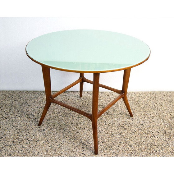 Image 1 of Table ronde vintage en bois de noyer massif et verre, 1950