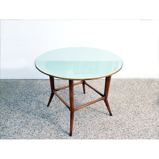 Table ronde vintage en bois de noyer massif et verre, 1950