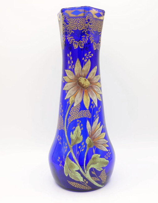 Vase En Verre Bleu Cobalt Avec Marguerites Émaillées. Legras