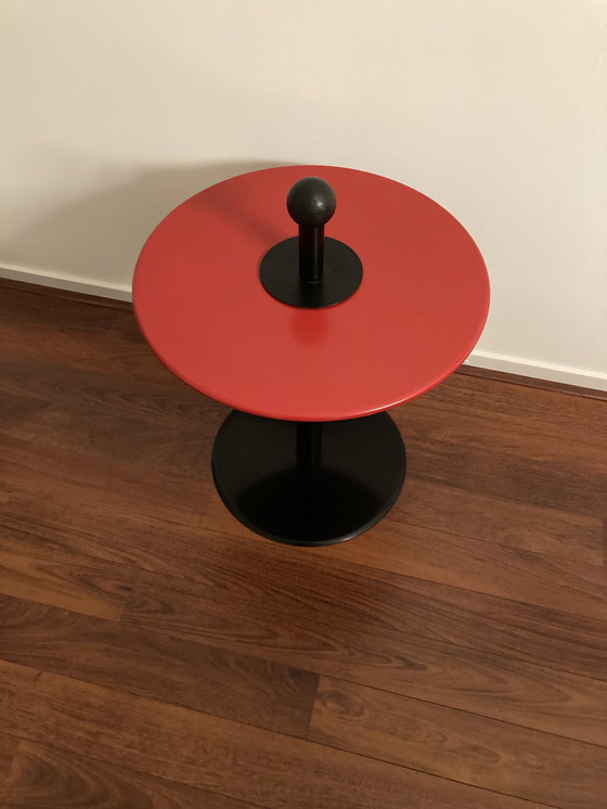 Image 1 of Table d'appoint Ikea Modèle Memphis