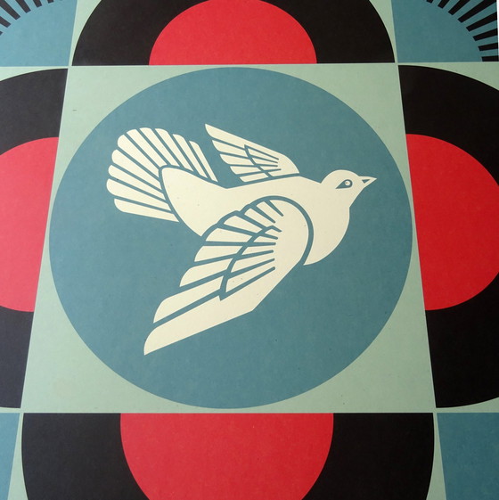 Image 1 of Shepard Fairey ( Obey ) - Bleu colombe - Signé à la main